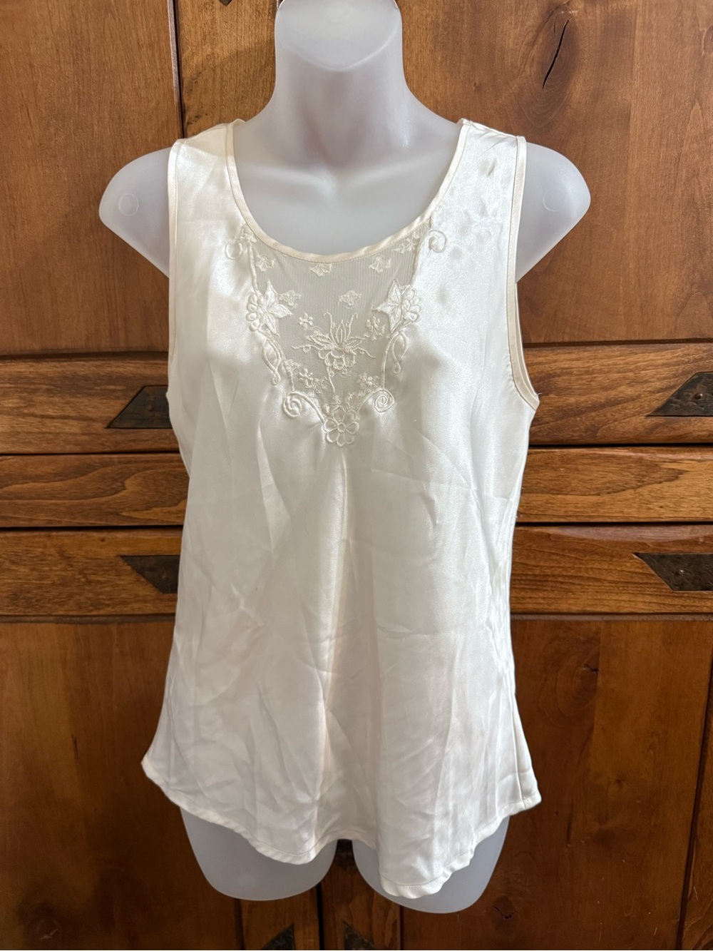 Vintage Chance Encounters Light Cream Satin top size medium